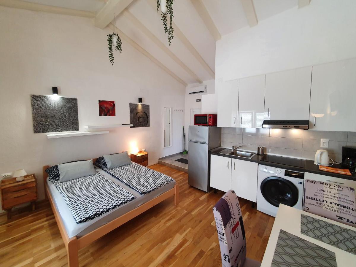 Villa Carmen Draga Bašćanska Extérieur photo