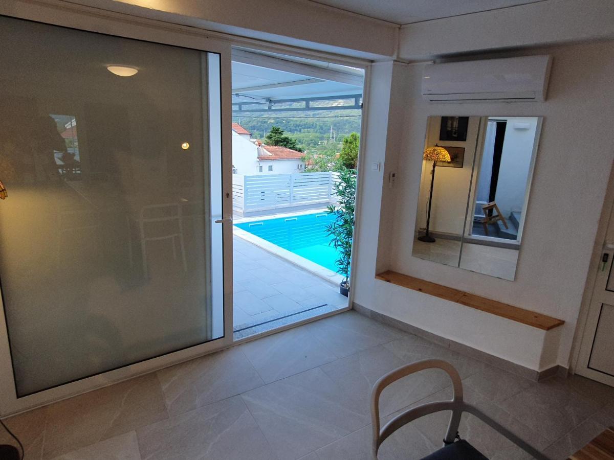 Villa Carmen Draga Bašćanska Extérieur photo